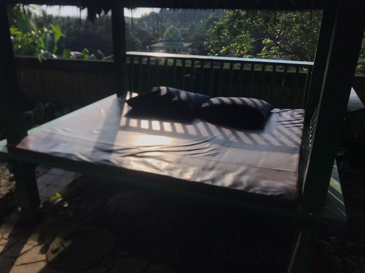 Sasak Lebung Home Senggigi Esterno foto